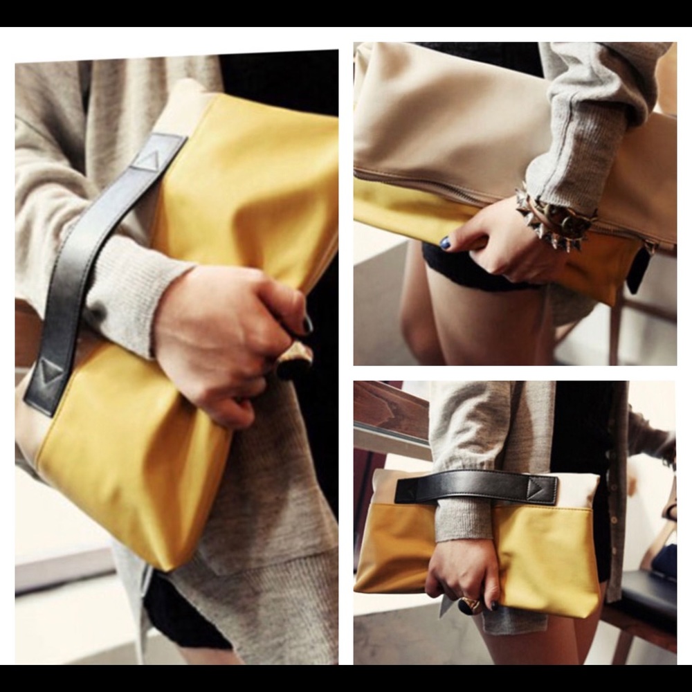 👜 FOLDING CLUTCH W/HAND STRAP👜